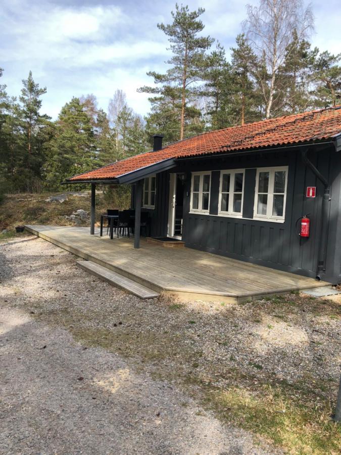 Haellestrand Cottage -Sillen Strömstad エクステリア 写真